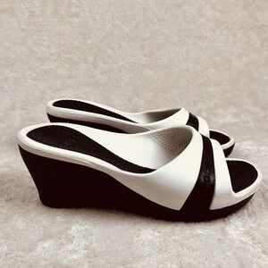 Crocs Sassari Wedge Sandals Womens Size 6 Open Toe Slide Black & White Comfort